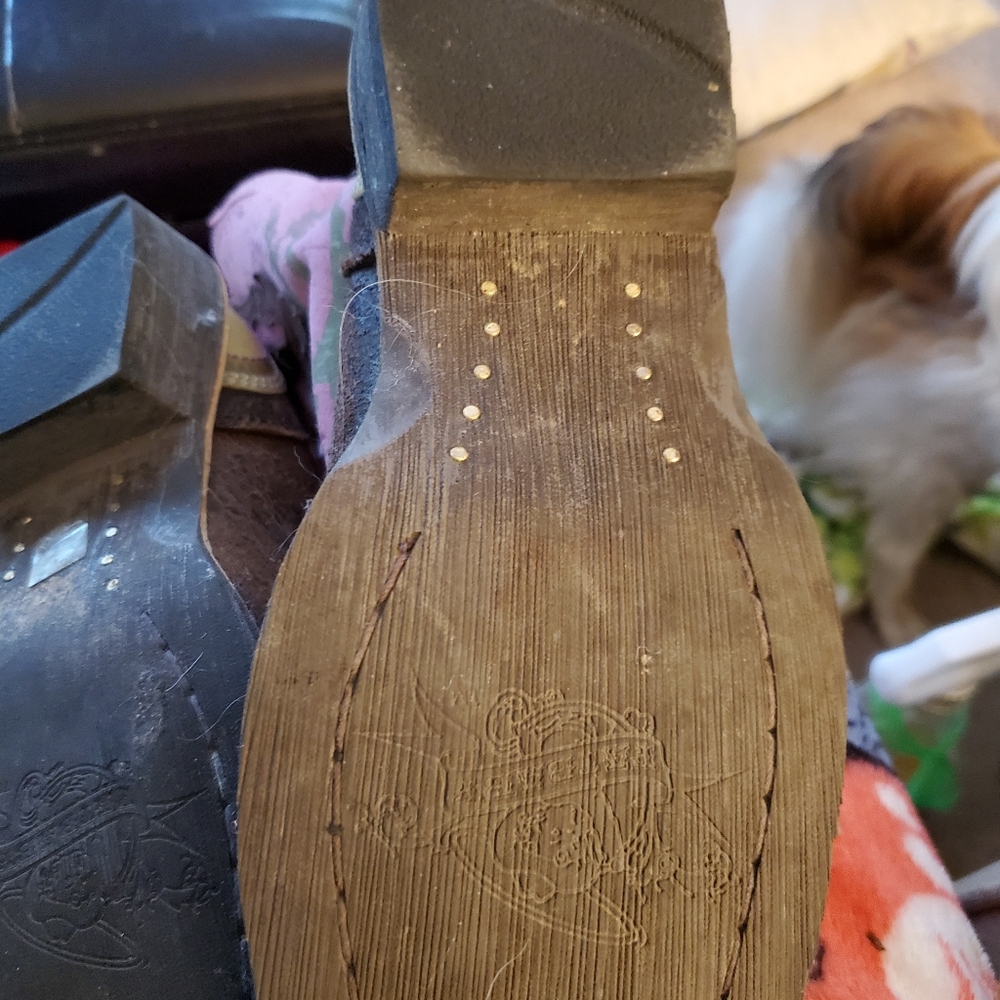 Ariat boots - Picture 4 of 5